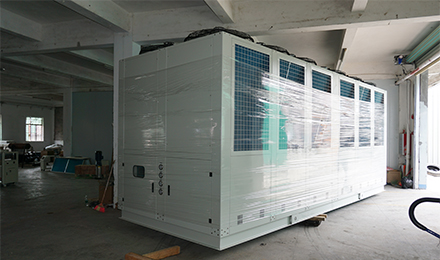 工業冷水機中熱交換器管道凍裂原因及解決方法